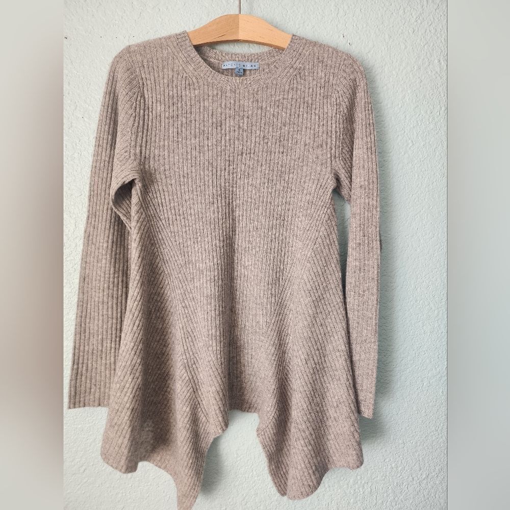 ANTONIO MELANI Oatmeal Tan Beige Ribbed Sweater